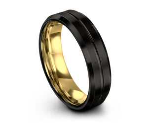Black Tungsten and Yellow Gold Grooved Ring